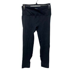 Shefit Medium Black High-Waisted Capri Leggings textured Detailing workout